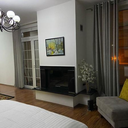 North Star Hostel Shkodër Eksteriør billede
